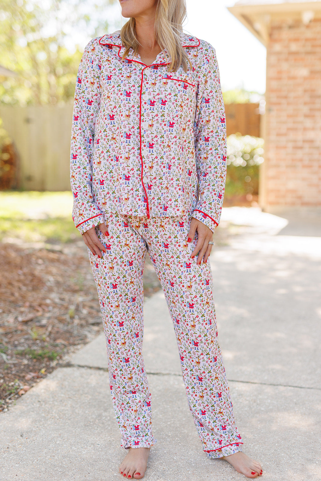 Mariposa Mistletoe Pajamas